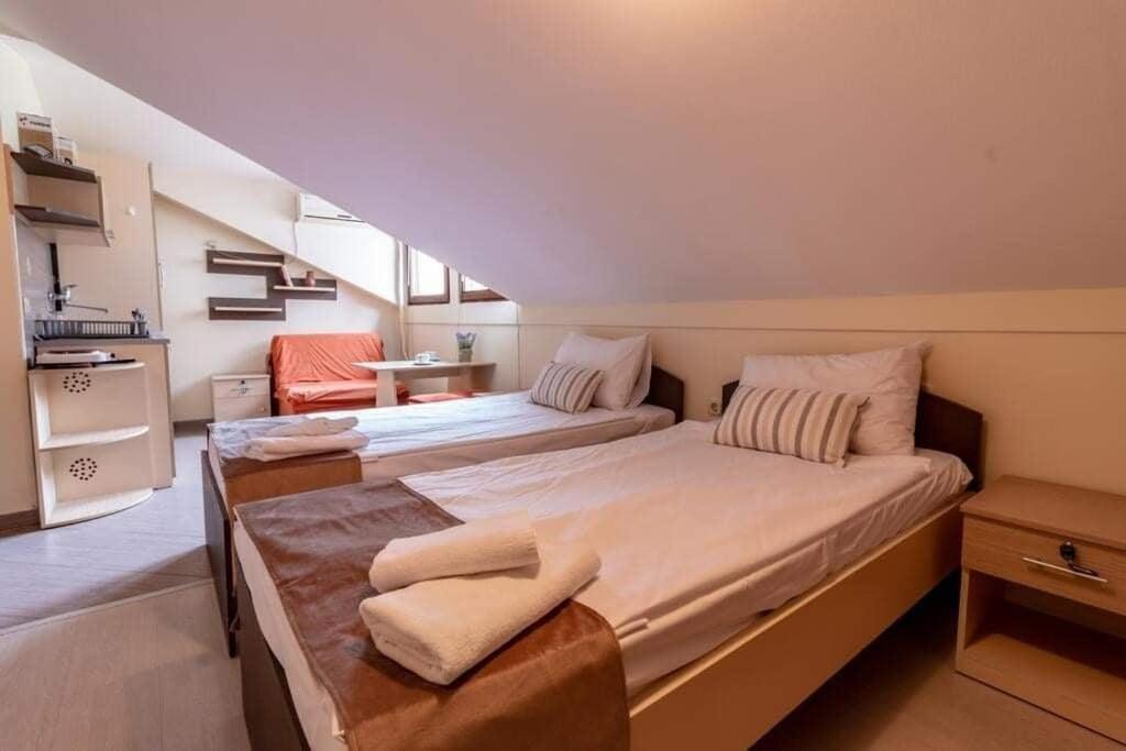 Denicia Apartments オフリド エクステリア 写真